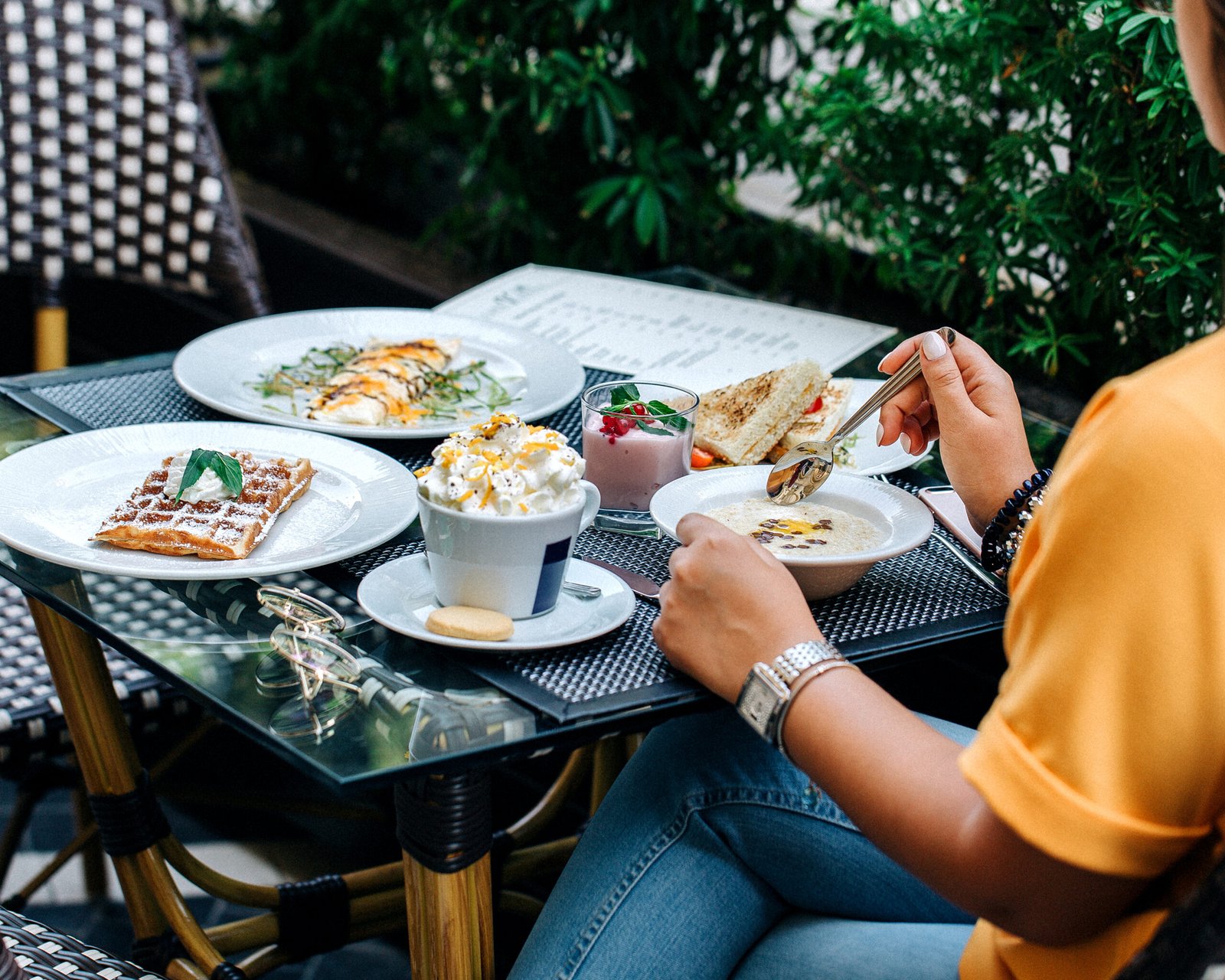 Read more about the article A Foodie’s Guide To Exploring Europe: 5 Cities With Iconic Cuisine