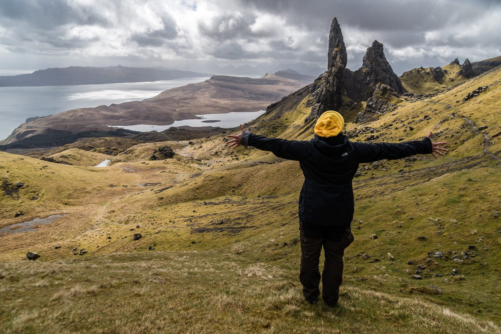 Read more about the article Travelling with Teens: Complete Guide 